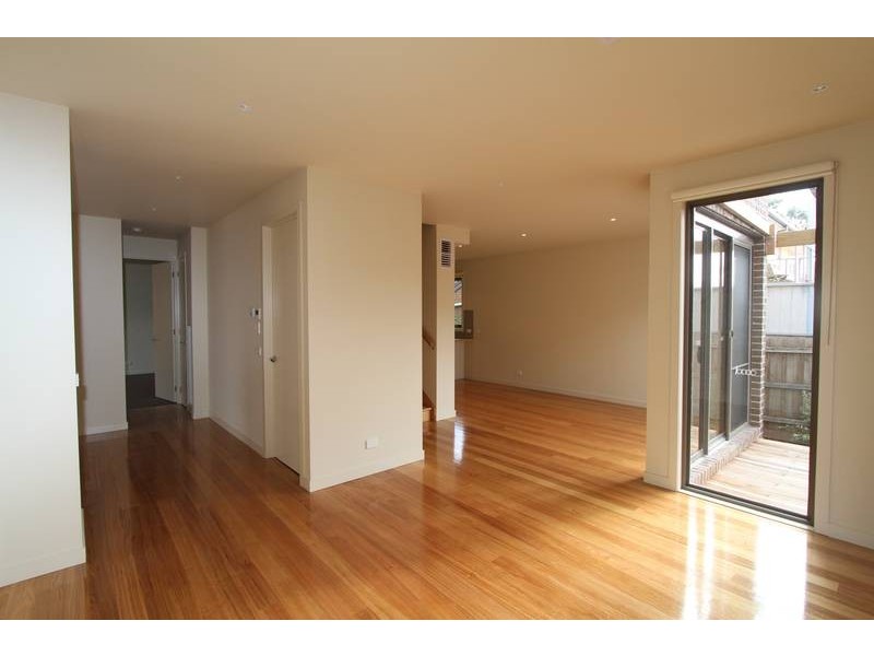 2/5 Moody Street, Balwyn North VIC 3104