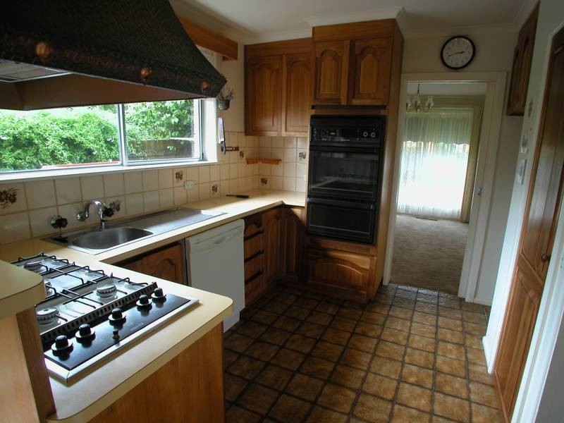 40 Leeds Road, Mount Waverley VIC 3149