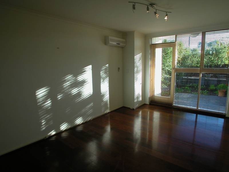 1/20 Toward Street, Murrumbeena VIC 3163