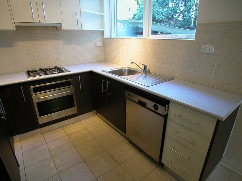 1/20 Toward Street, Murrumbeena VIC 3163