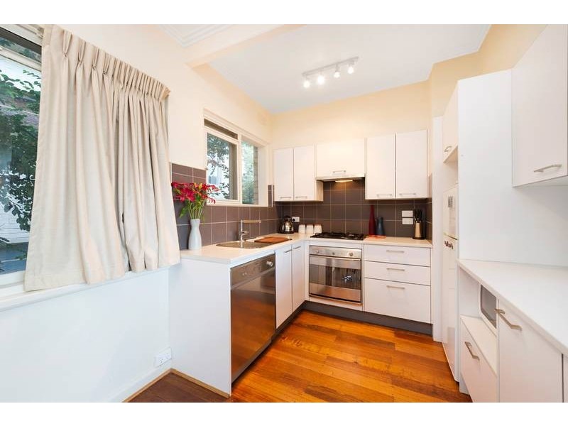 8/27 Hill Street, Hawthorn VIC 3122
