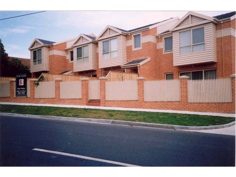 1/64 Doncaster East Road, Mitcham VIC 3132