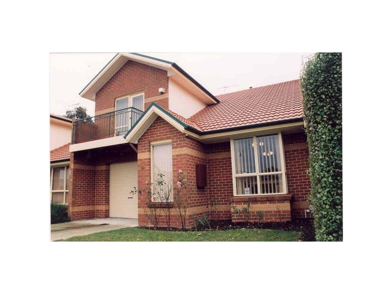 15 College Way, Burwood VIC 3125