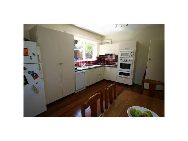 1/881 High Street, Kew East VIC 3102