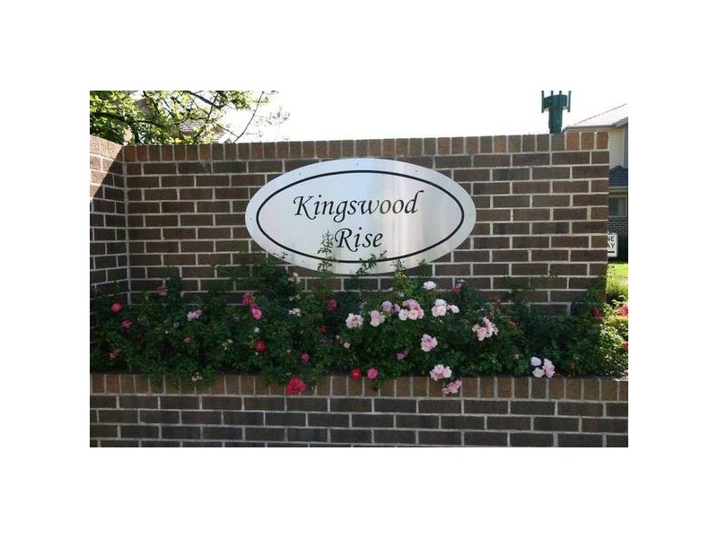 6 Kingswood Rise, Box Hill VIC 3128