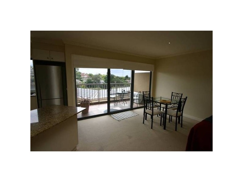 30/781 Whitehorse Road, Mont Albert VIC 3127