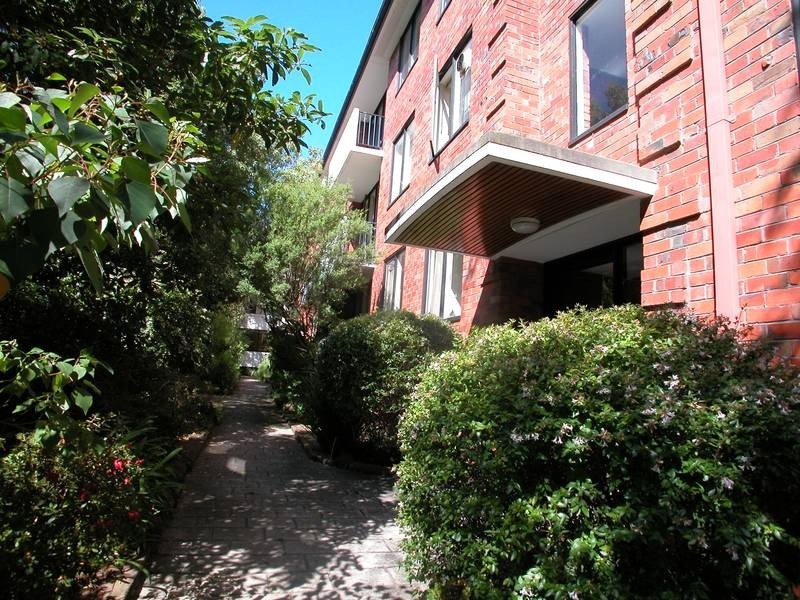 6/494 Glenferrie Road, Hawthorn VIC 3122