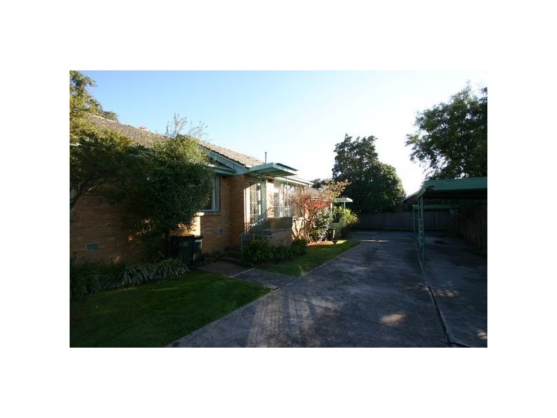 12/81 Victoria Crescent, Mont Albert VIC 3127