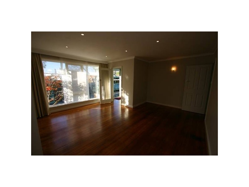 12/81 Victoria Crescent, Mont Albert VIC 3127