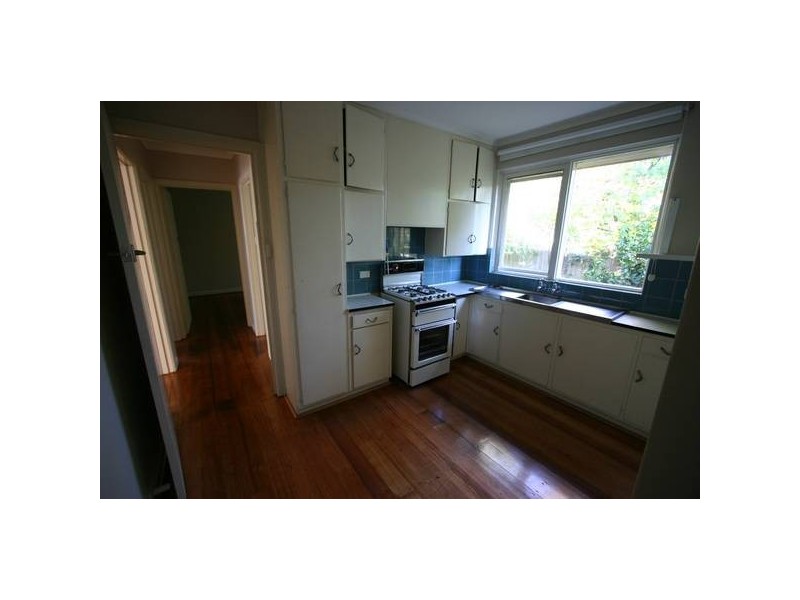12/81 Victoria Crescent, Mont Albert VIC 3127