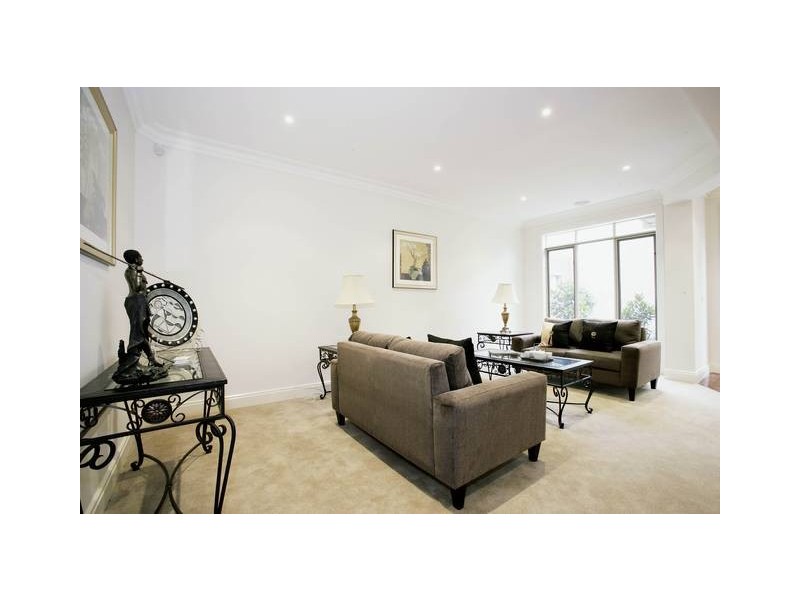 1/55 Yerrin Street, Balwyn VIC 3103