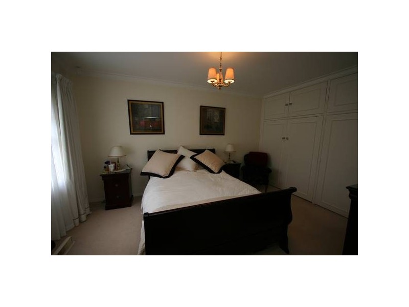 4/11 Orange Grove, Camberwell VIC 3124