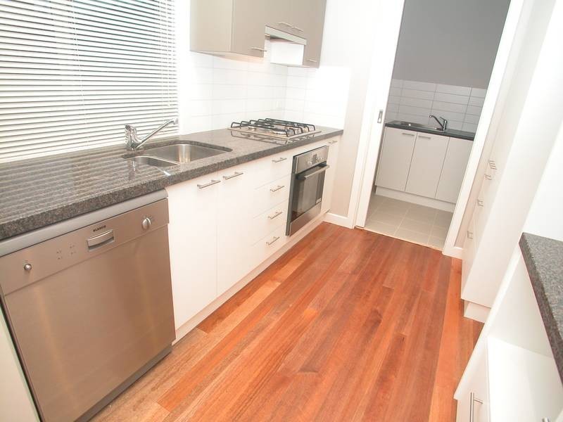 1/10 Box Hill Crescent, Mont Albert North VIC 3129