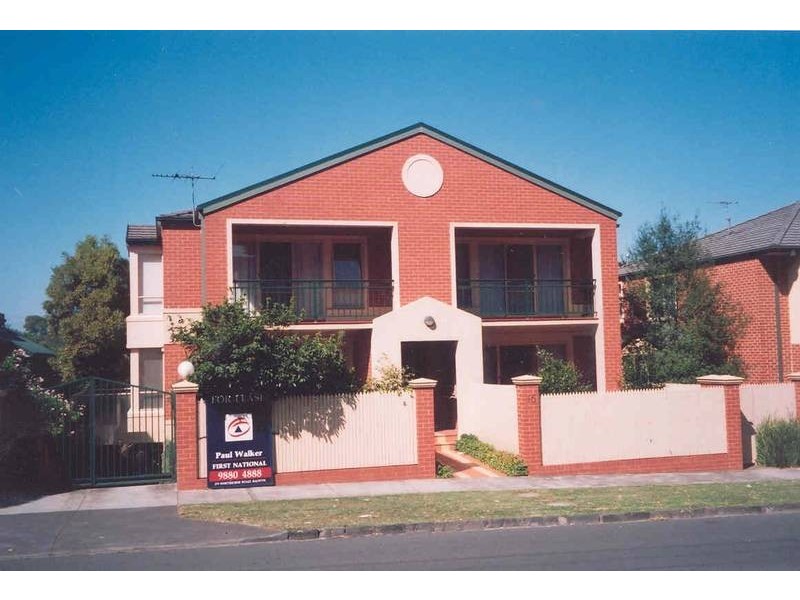 4/15 Oxford Street, Box Hill VIC 3128