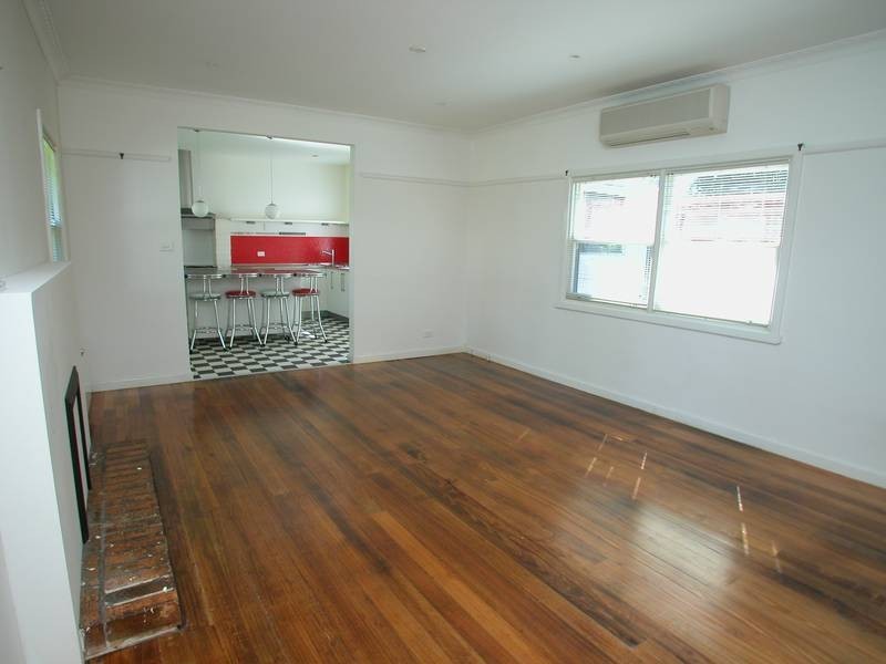 32 Box Hill Crescent, Mont Albert North VIC 3129