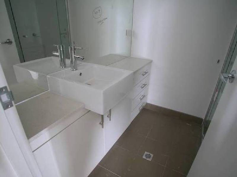 Glenroy Road, Hawthorn VIC 3122