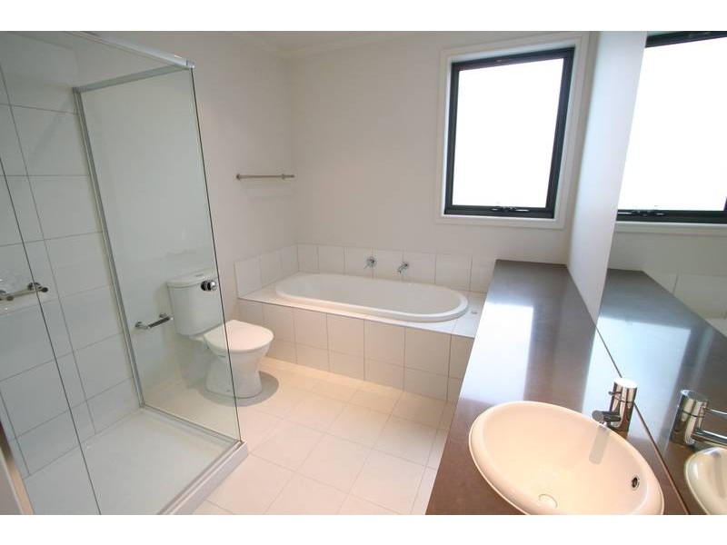 7 Tottenham Grove,, Mulgrave VIC 3170