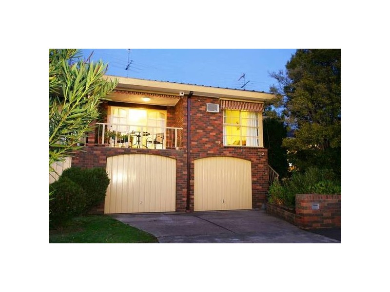 2/163 Prospect Hill Road, Canterbury VIC 3126