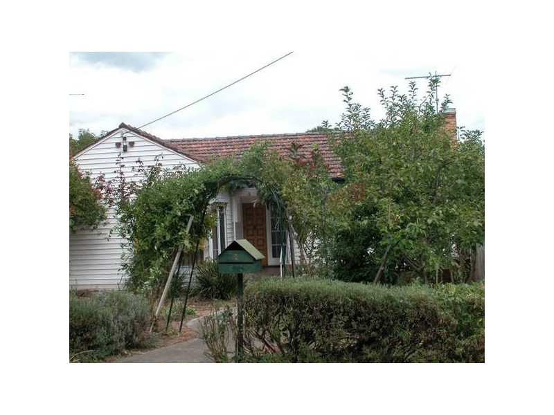Frederick
Street, Balwyn VIC 3103