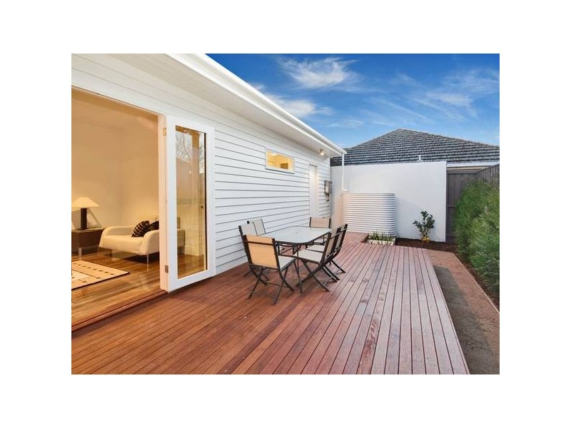 Bundoran Parade, Mont Albert North VIC 3129