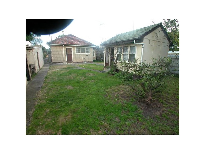 Moorookyle Avenue, Oakleigh VIC 3166