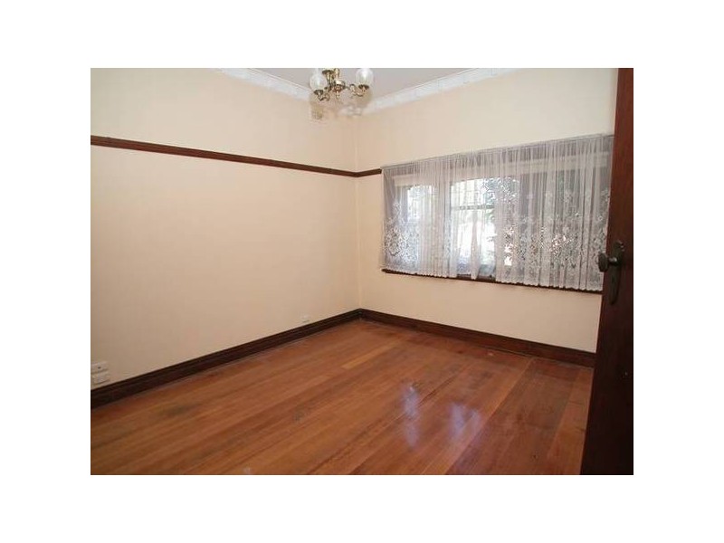 5 Elgin Street, Pascoe Vale South VIC 3044