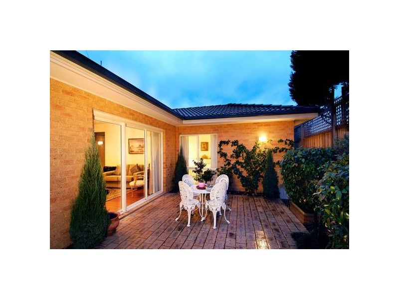 2/9 Ruby Street, Balwyn VIC 3103