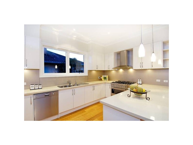77 Sir Garnet Road, Surrey Hills VIC 3127