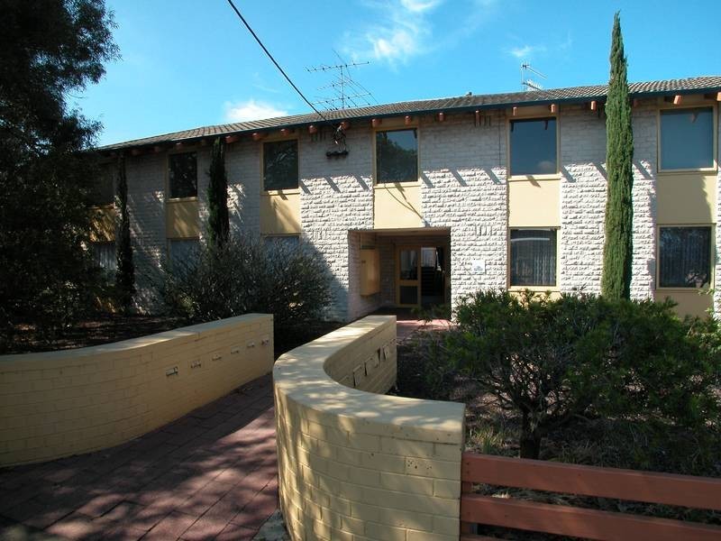 8/14 Grove Road, Hawthorn VIC 3122