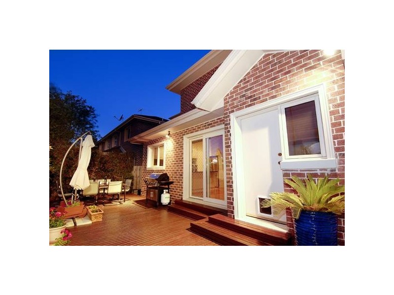 1/1 Hood Street, Mont Albert VIC 3127