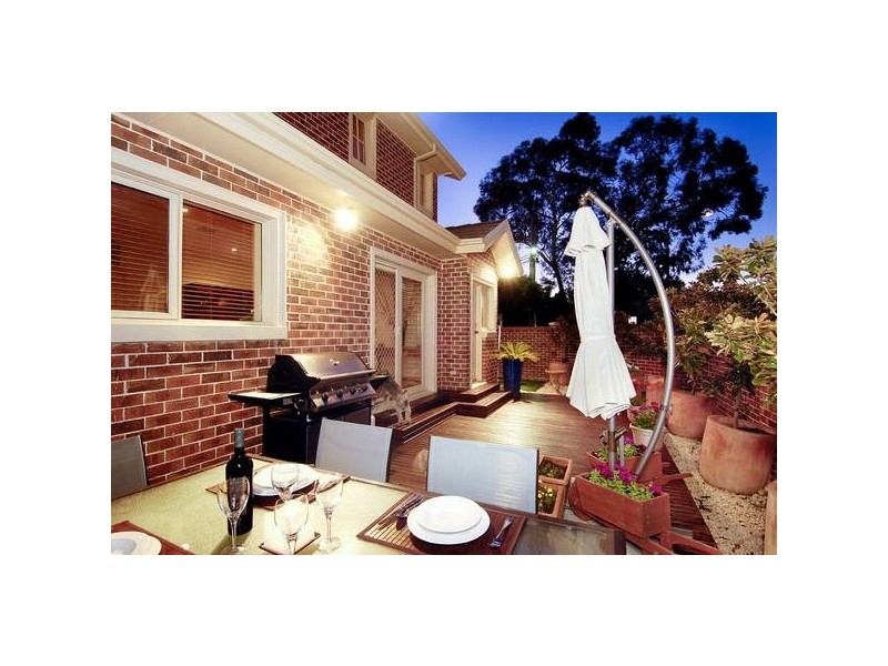 1/1 Hood Street, Mont Albert VIC 3127