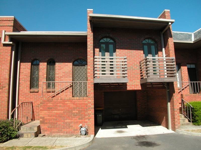 4/460 Middleborough Road, Blackburn North VIC 3130