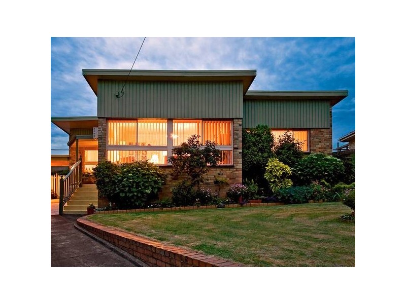 9 White Court, Nunawading VIC 3131
