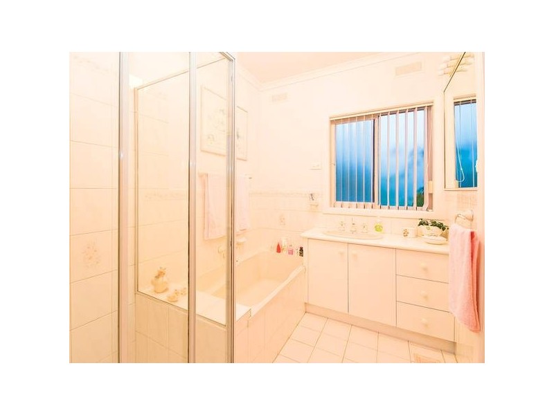 9 White Court, Nunawading VIC 3131