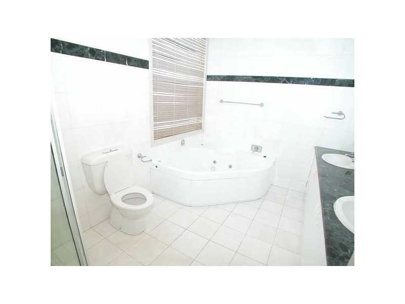 118 Surrey Road North, South Yarra VIC 3141