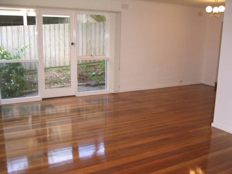 25 Saxon Street, Doncaster VIC 3108