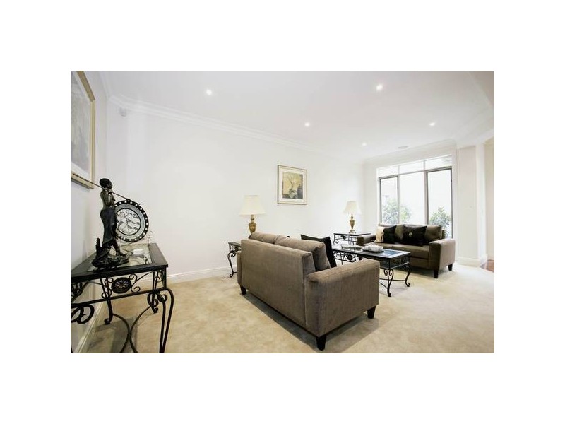 1/55 Yerrin Street, Balwyn VIC 3103