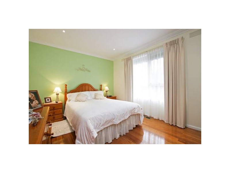 15 Oxford Street, Nunawading VIC 3131