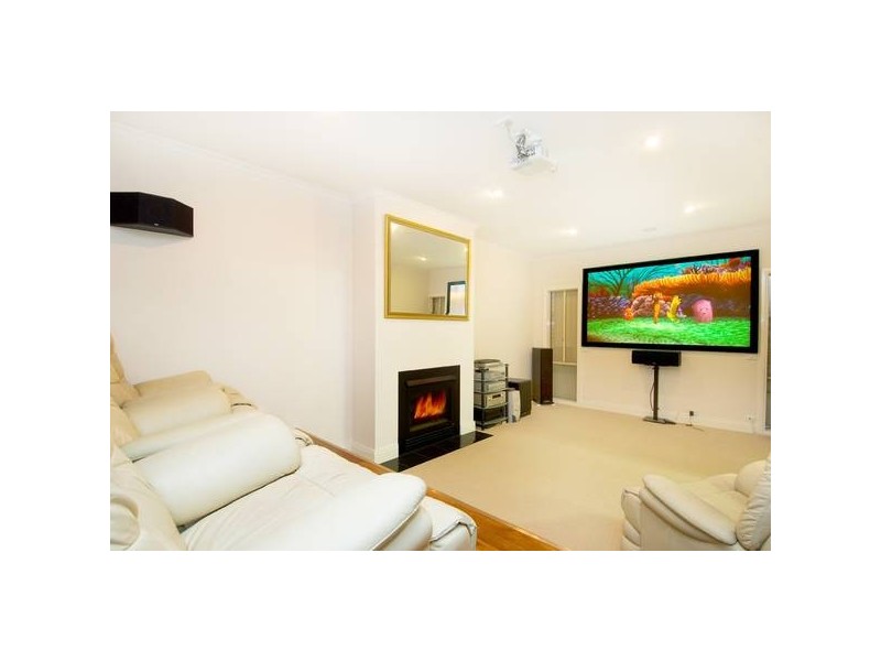 16 Hood Street, Balwyn North VIC 3104