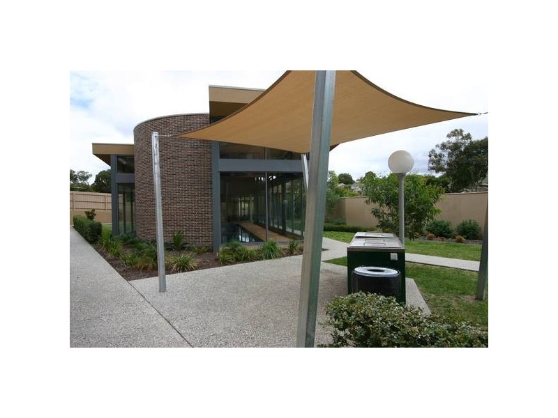 61/781 Whitehorse Road, Mont Albert VIC 3127