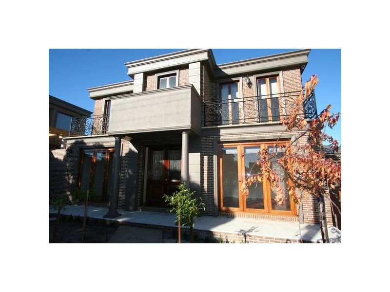 16A Burroughs Road, Balwyn VIC 3103