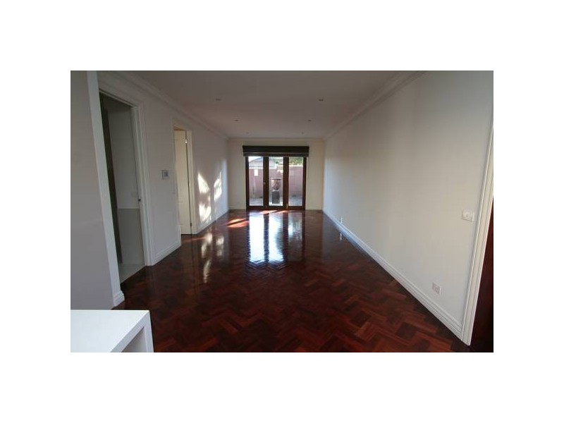 16A Burroughs Road, Balwyn VIC 3103