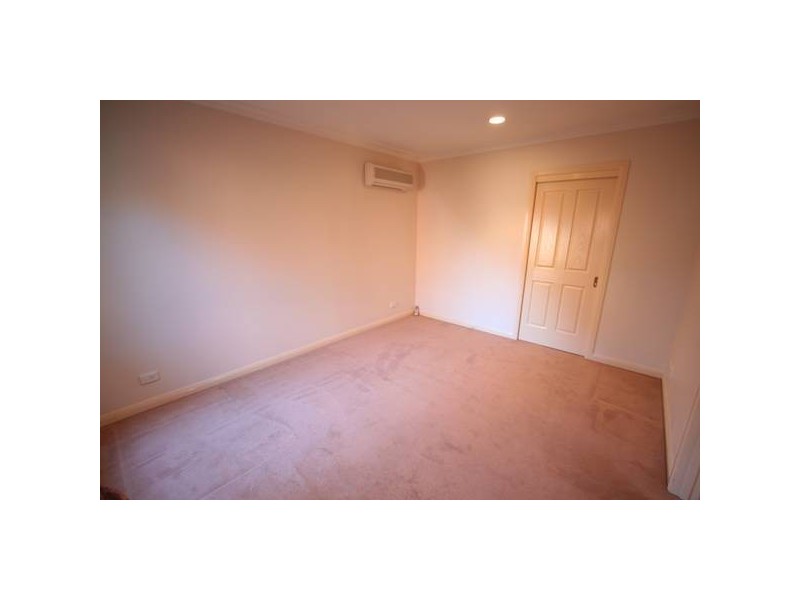 1/120 Carrington Road, Box Hill VIC 3128