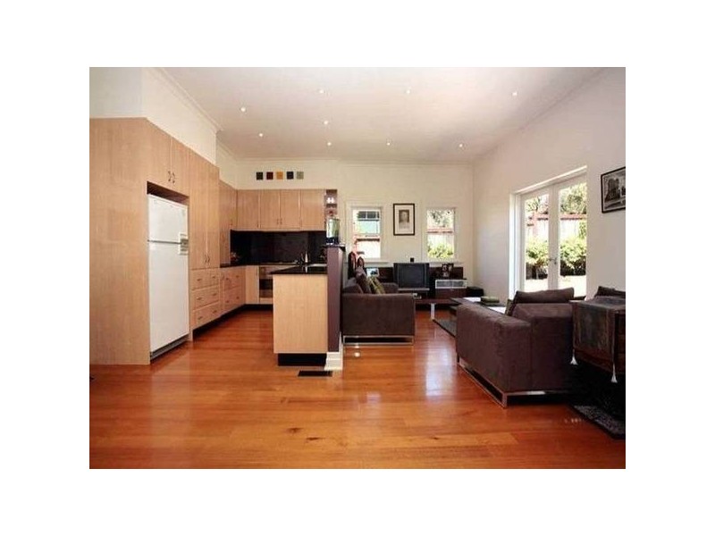 242 Canterbury Rod, Canterbury VIC 3126