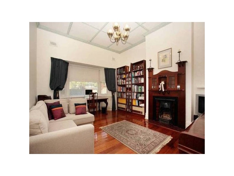 242 Canterbury Rod, Canterbury VIC 3126