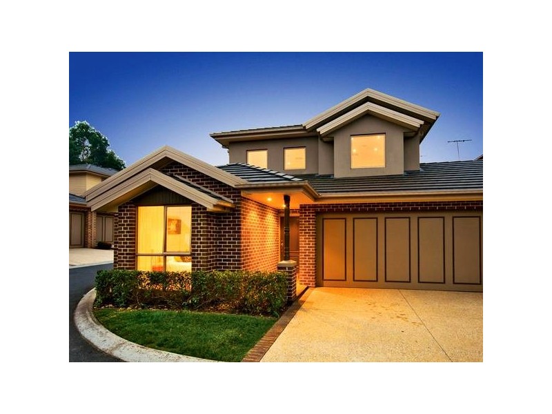 14 Kingswood Rise, Box Hill VIC 3128