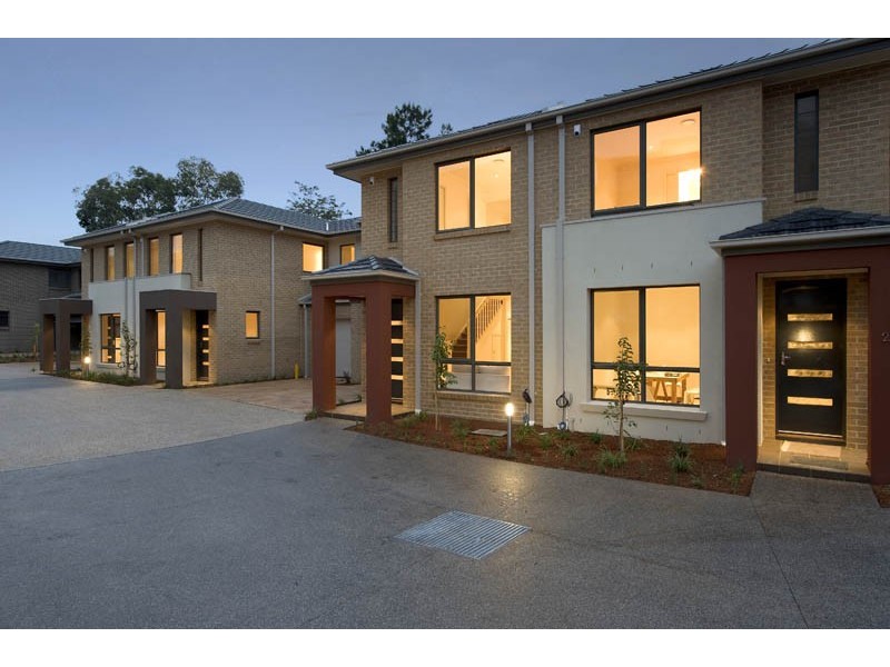 1 Nangnak Lane, Mont Albert VIC 3127