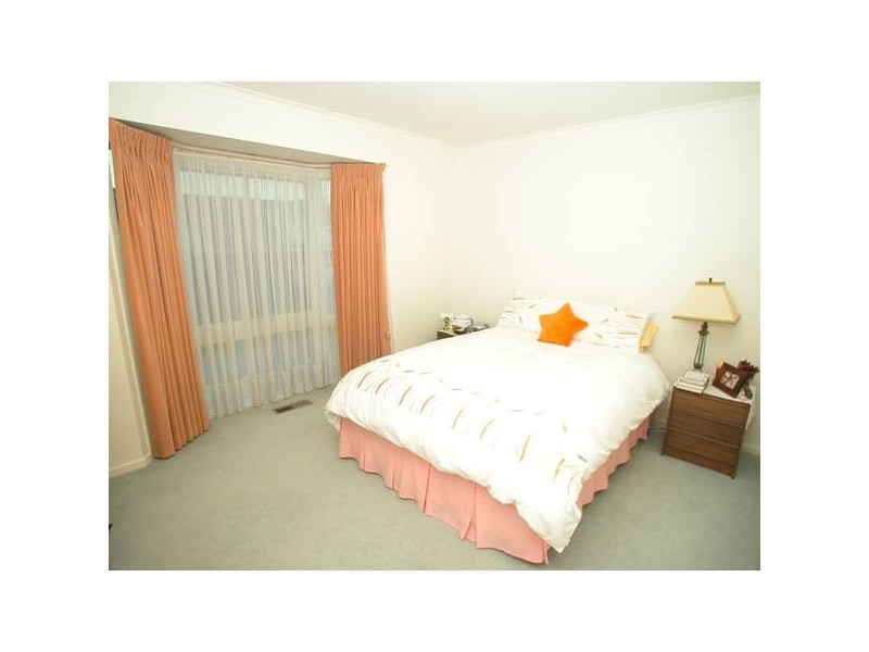 4/1-3 Friend, Mont Albert North VIC 3129