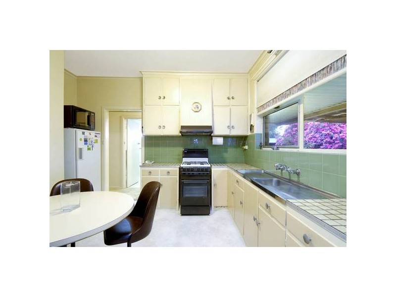 29 Chessell Street, Mont Albert North VIC 3129