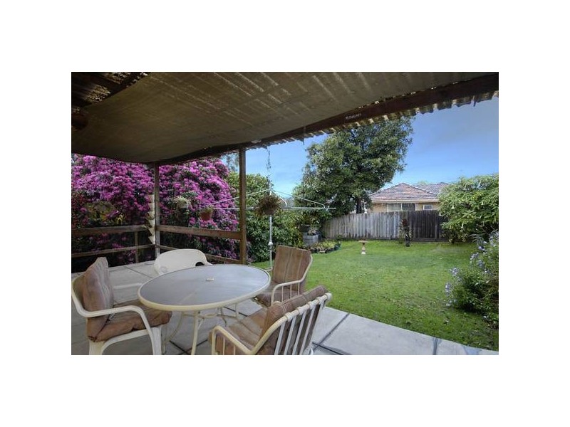 29 Chessell Street, Mont Albert North VIC 3129